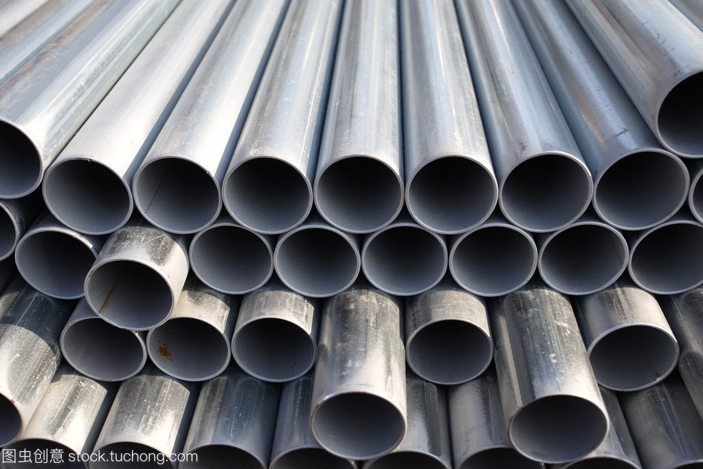 STLRR 鋼管 結構工程中的堅固支柱